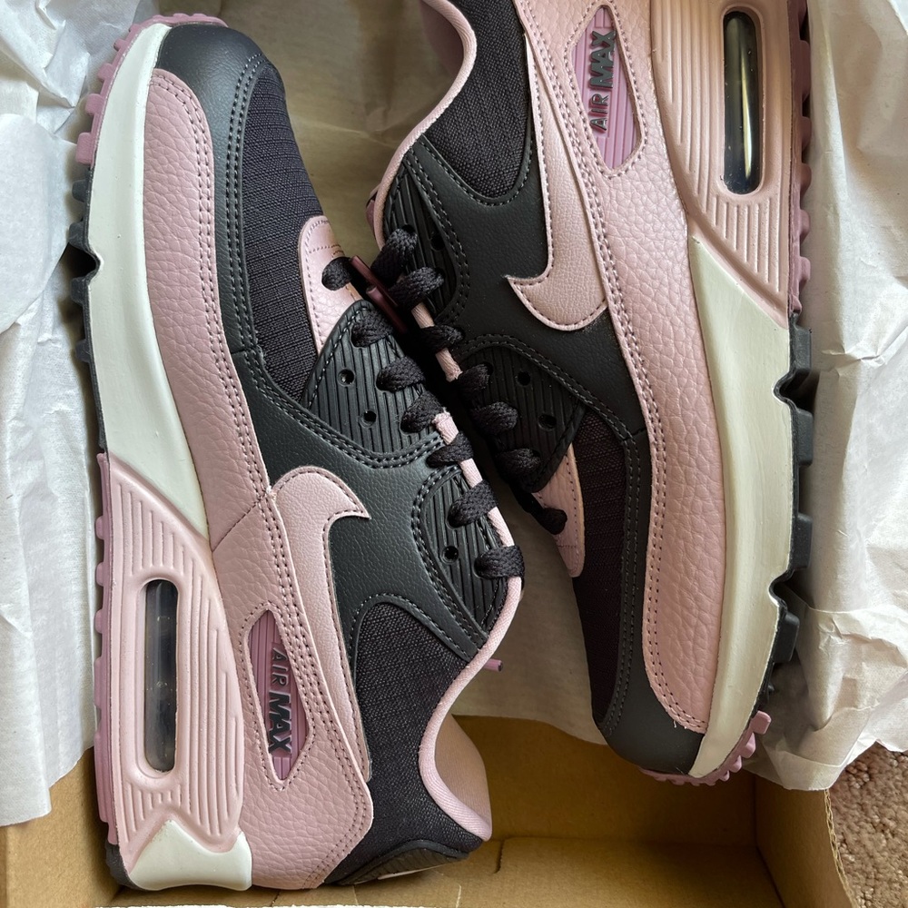 Nike Wmns Air Max 90